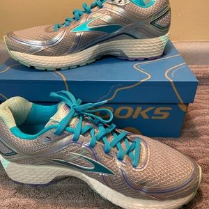 Women’s Brooks Adrenaline Running Shoe